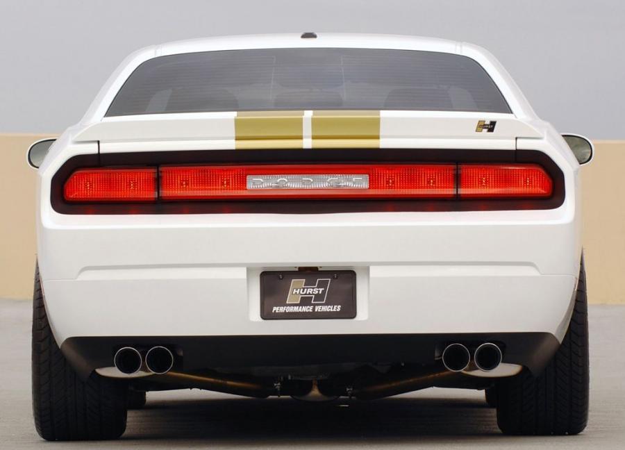  Dodge Challenger 2008 года  (фото 13 из 17)